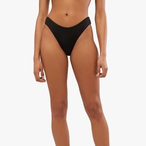 COPY - WeWoreWhat Classic Scoop Bikini Bottom/M